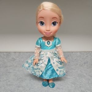 Singing Elsa!!! English or Spanish options!